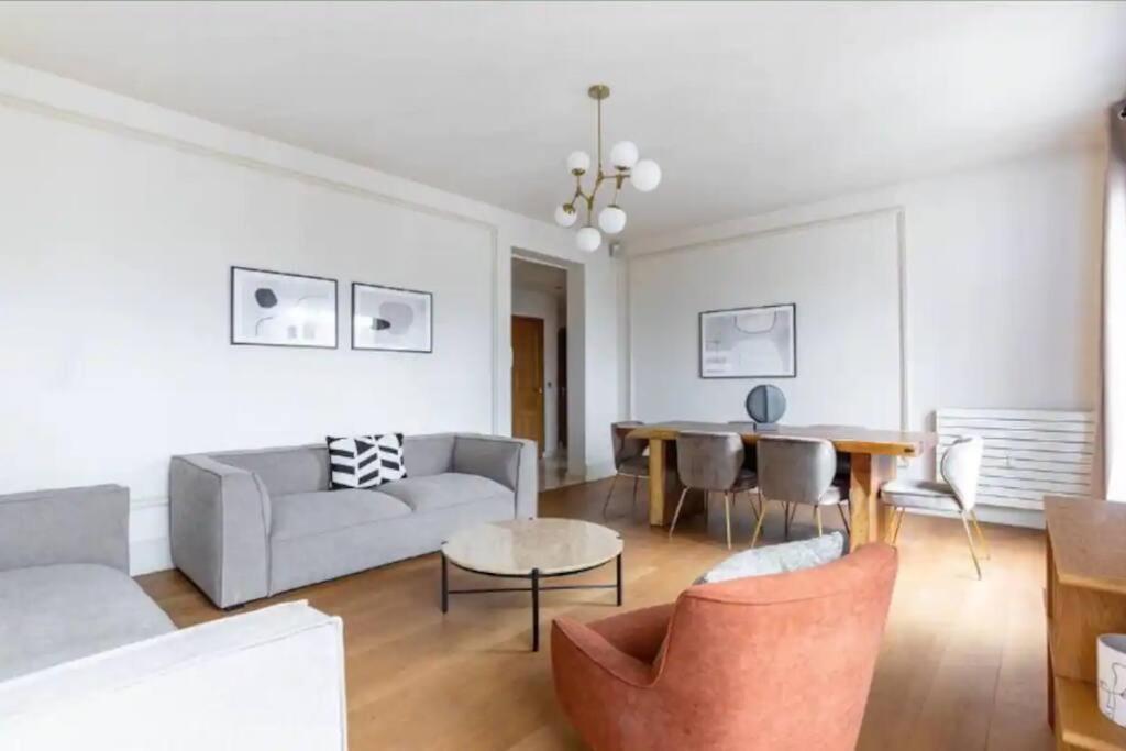 Avenue Montaigne Luxury Apartment 2Br 4P Paris Ngoại thất bức ảnh